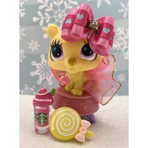 Authentic Littlest Pet Shop # 2782 Bright Yellow Blind Bag Jaguar Purple Eyes
